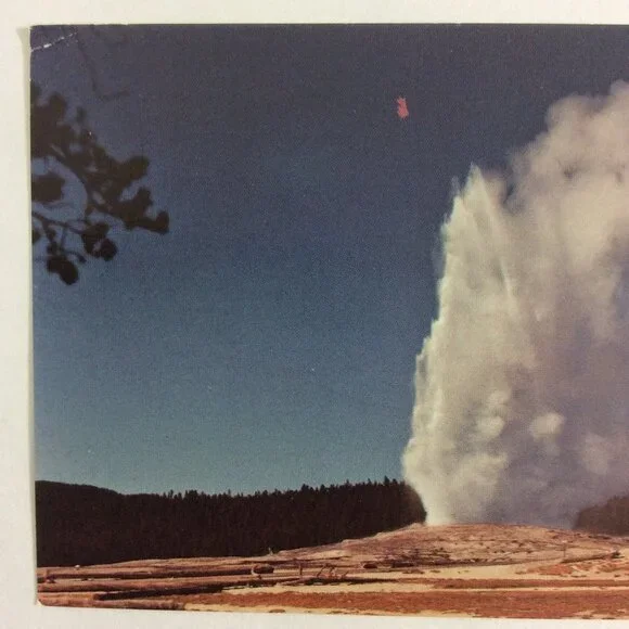 VINTAGE Post Card Old Faithful Geyser Yellowstone - Picture 5 of 12